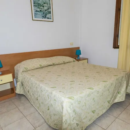 Hotel Piper & River 3*