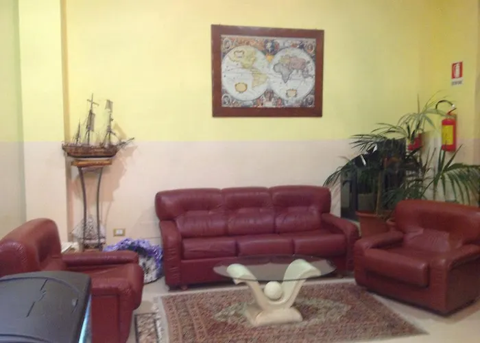 ホテル Piper & River 3*